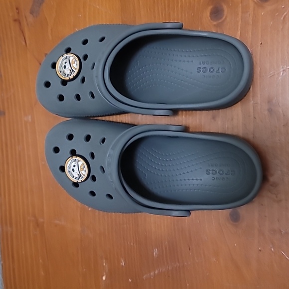 CROCS KIDS RUBBER WATERPROOF GRAY SLIP ON SANDAL SIZE C13 - Picture 4 of 8
